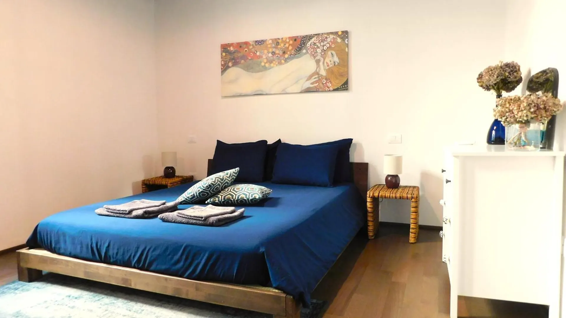 Apartment Bologna City Center Aldrovandi Flat